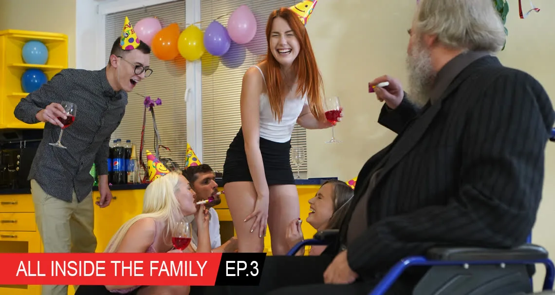 All inside the family Ep.3 Crazy birthday party! - Club Seventeen